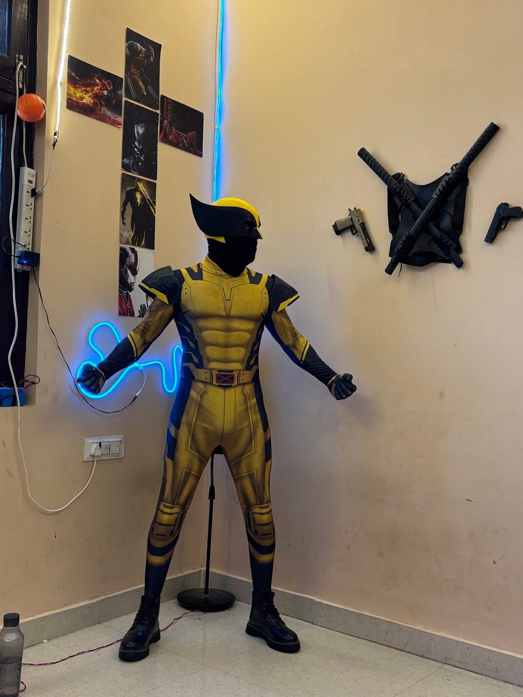 Wolverine-character-for-party-rotated